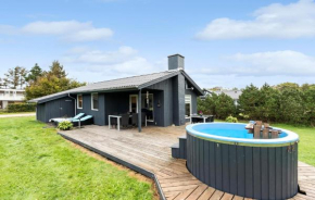 3 Bedroom Awesome Home In Ulfborg